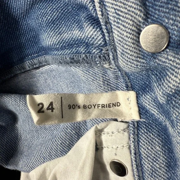 Pacsun 90s Boyfriend Jeans Size 24 Butterfly Light Wash High Rise - Picture 8 of 11